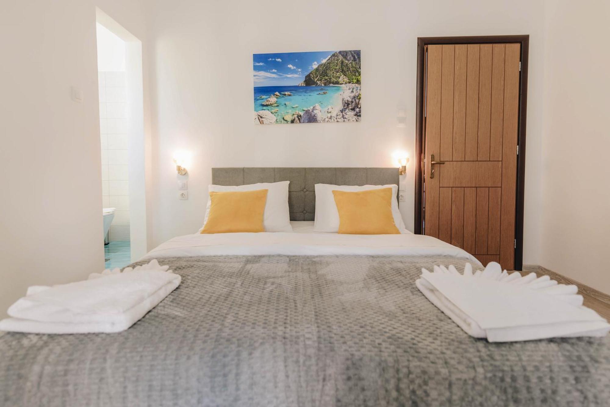 Sunrise Guesthouse Αγριά Εξωτερικό φωτογραφία